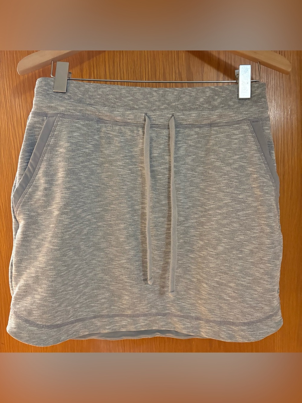 Athleta Techie Terry Light Gray Drawstring Skirt